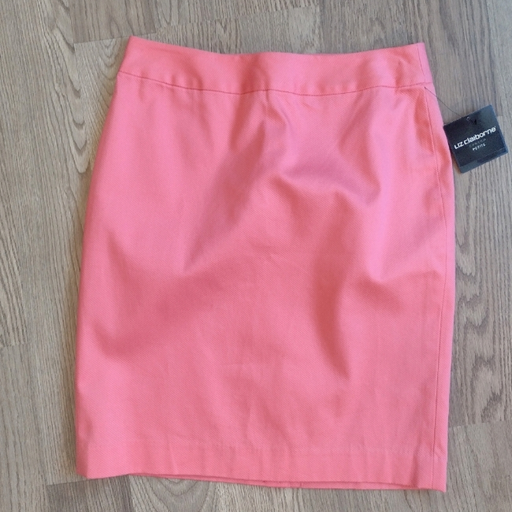 Coral Liz Claiborne Career Skirt Size 4 Petite